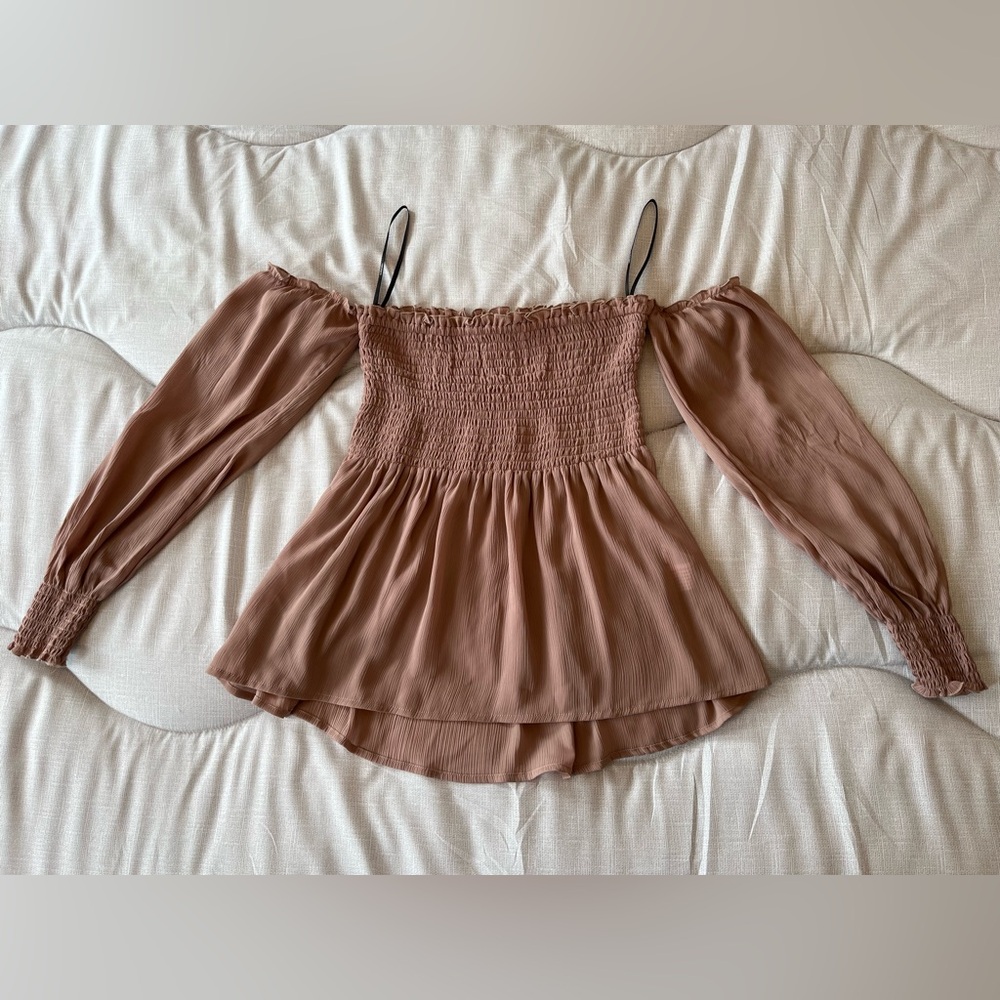 Haut small épaules nues